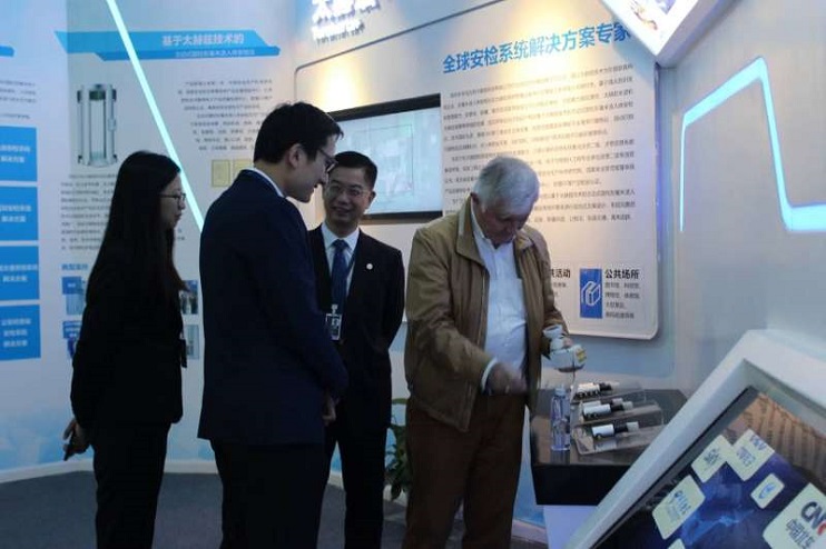 1519461701183870.jpg Manfred 3.jpg